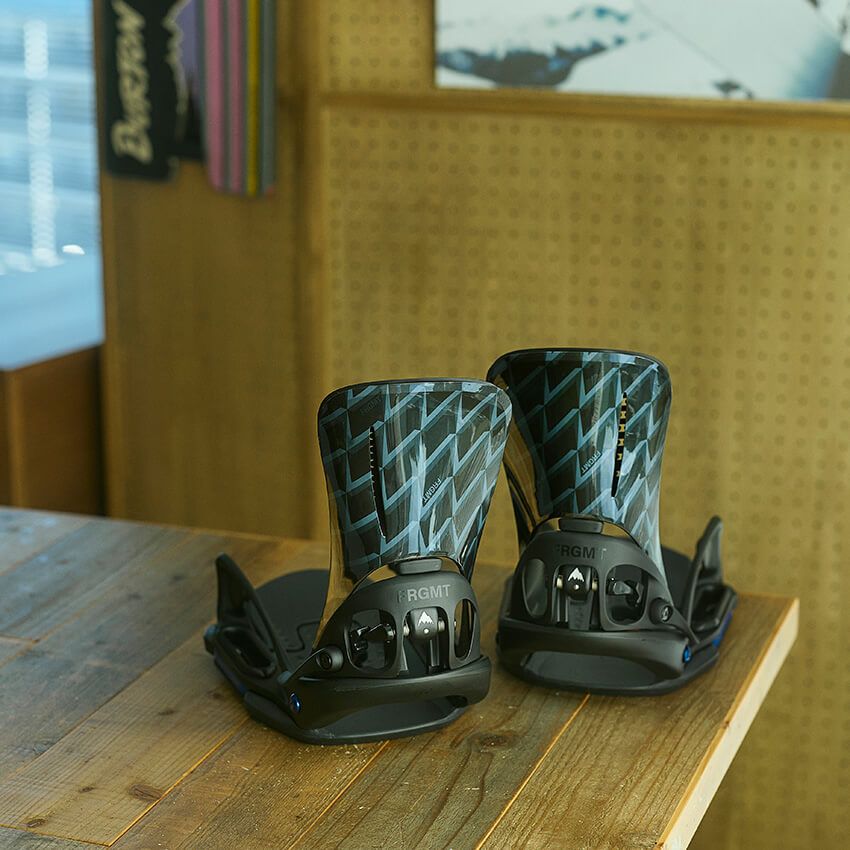 Burton STEP ON® ジェネシス EST® スノーボードバインディング7万1500／バートン　www.burton.com