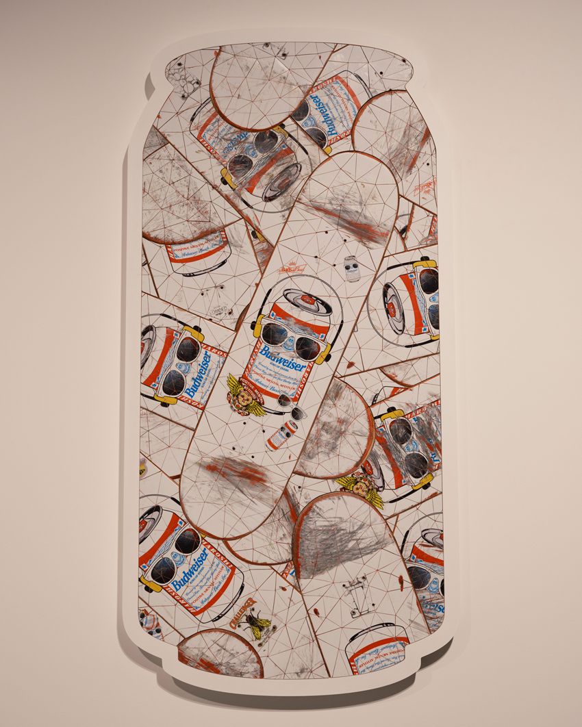 缶デザインを再現したボードを約150枚制作・スケーターなどに配布し、使用後に回収。それらを解体・再構築し、アート作品として展示した。