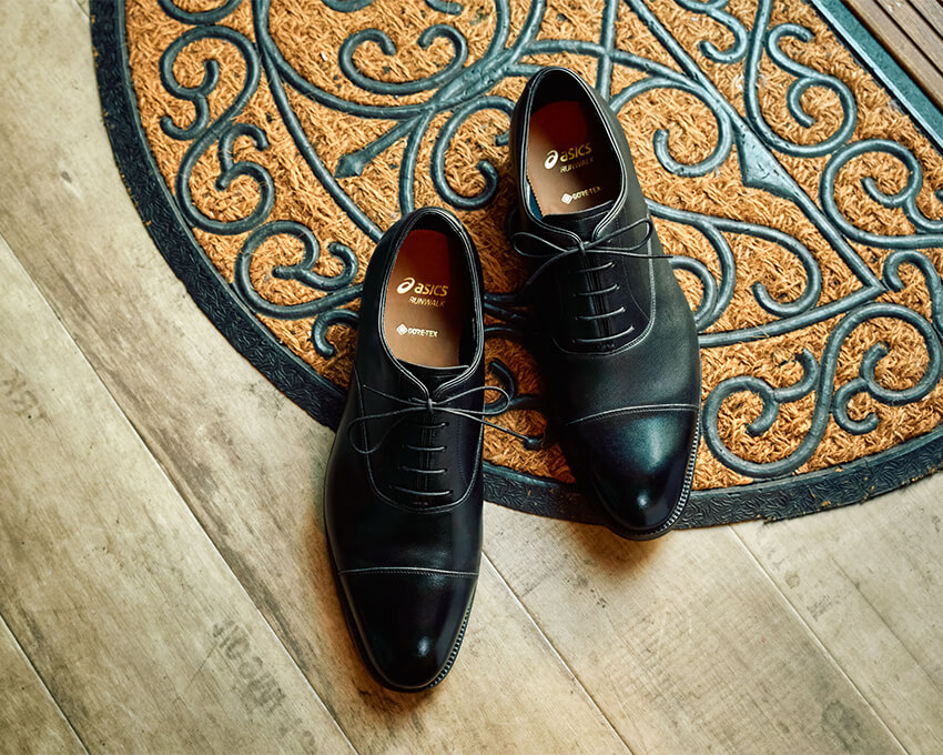 都会をサバイブする」大人のための正統派ストレートチップ