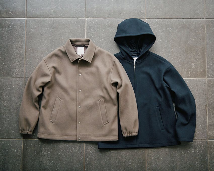 左から、コーチジャケット０万0000円、ブルゾン０万0000円／ともにビーミング by ビームス（ビーミング ライフストア by ビームス ららぽーとTOKYO-BAY店　047-436-6500）
