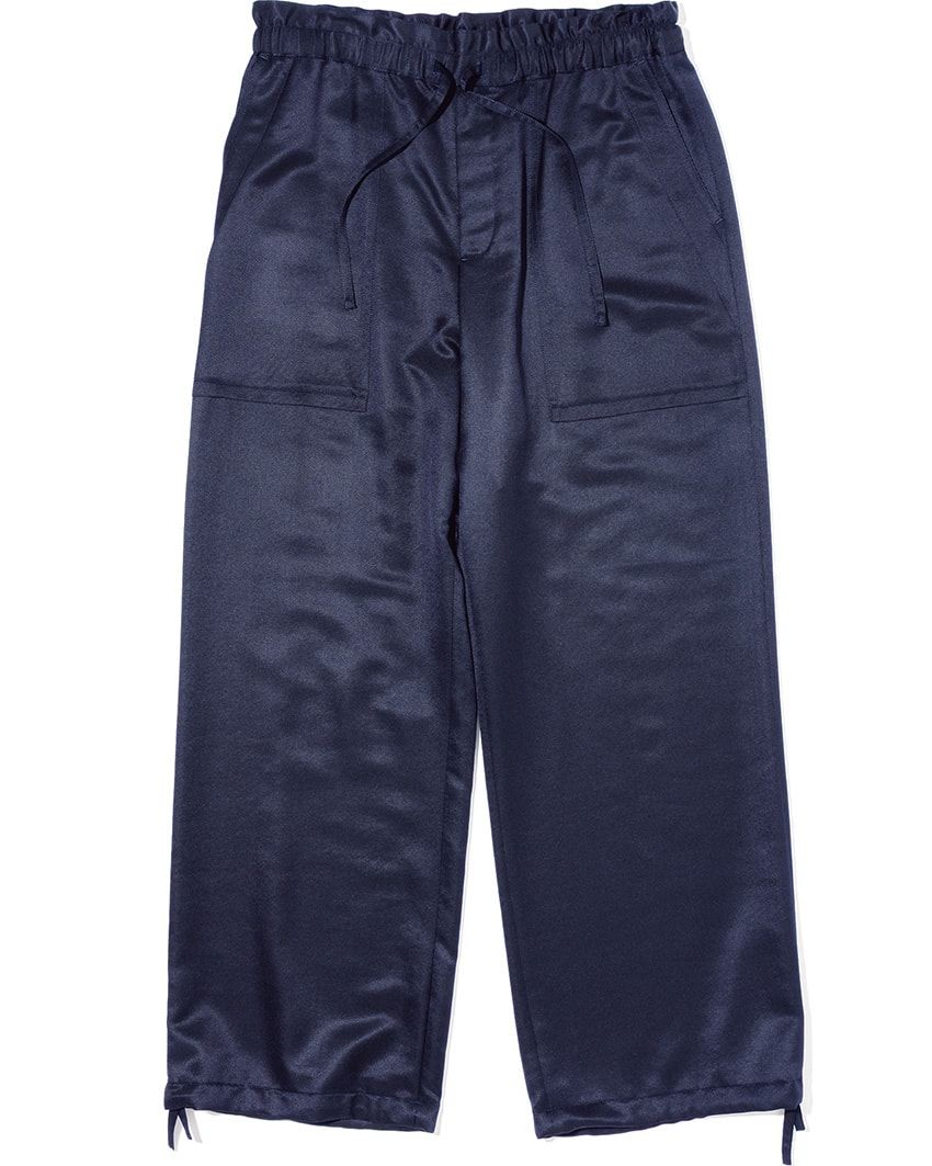 パンツ5万7200円／イレニサ