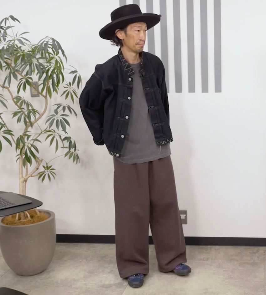 今季はシルエットに変化の兆し！楽チン＆お洒落な“ちょっといいスウェットパンツ”4選 - 21枚目の画像