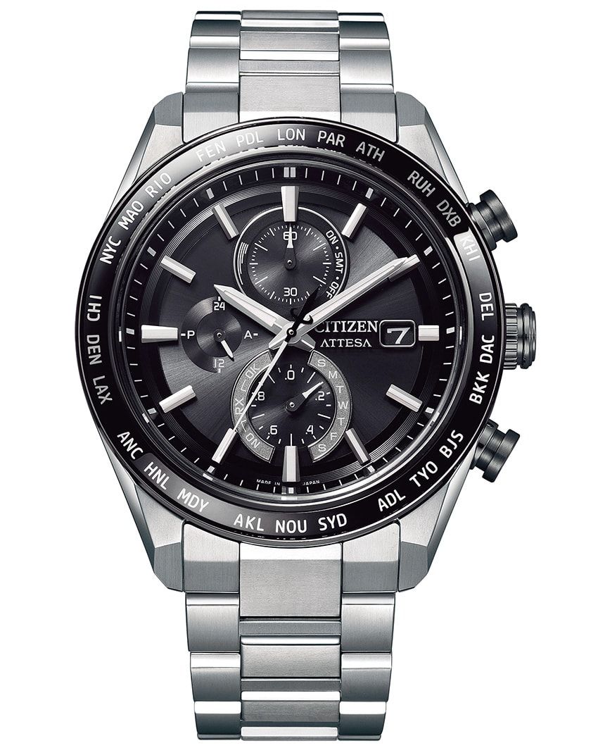 スーパーチタニウム （デュラテクトチタンカーバイド・DLC加工） ケース、42㎜径、光発電エコ・ドライブ。19万8000円／シチズン アテッサ（シチズン　0120-78-4807）