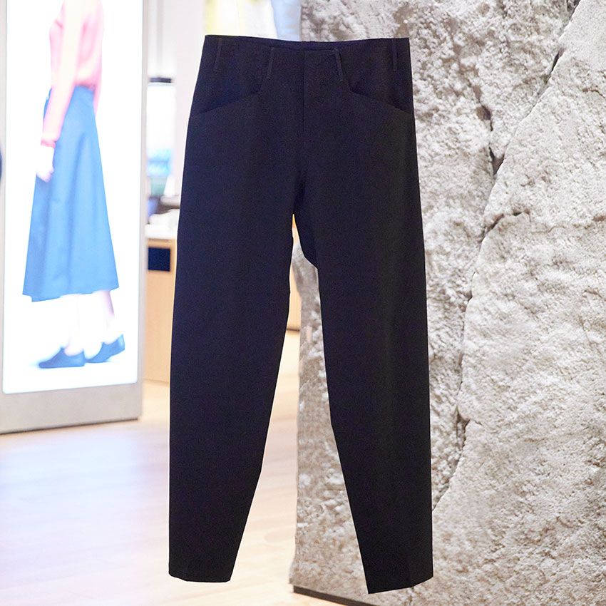 「ボロノイ ウール パンツ」8万4700円／ヴェイランス（アークテリクス ゲストサービスセンター　https://arcteryx.jp）