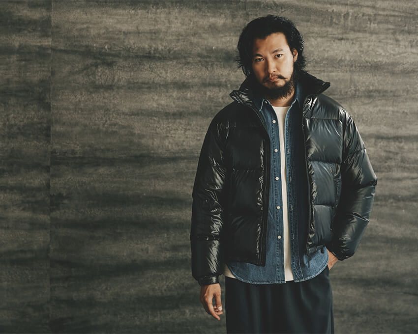 青木崇高（あおき・むねたか）●大阪府生まれ。NHK大河ドラマ、映画『ゴジラ1.0』、『るろうに剣心』シリーズなど、数多くの話題作に出演し続ける俳優。今年開催された大阪・関西万博では、スペシャルサポーターに就任。アート作品を発表し話題となった。