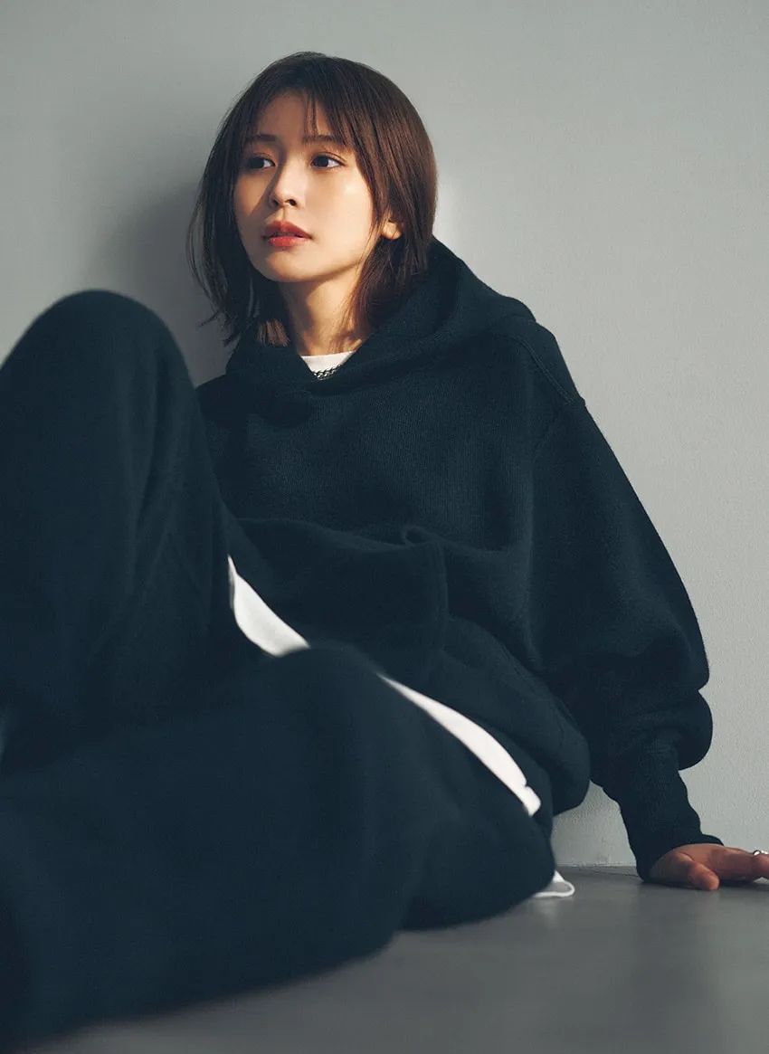 北川景子と長濱ねる、ふたりが感じる「私にとっての贅沢」。その答えは“共感“と“共有“にあった - 5枚目の画像