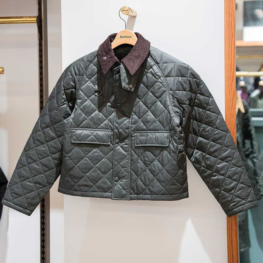 「スペイ キルティングジャケット」4万7300円／バブアー（バブアー 原宿キャットストリート店　03-6712-5170）