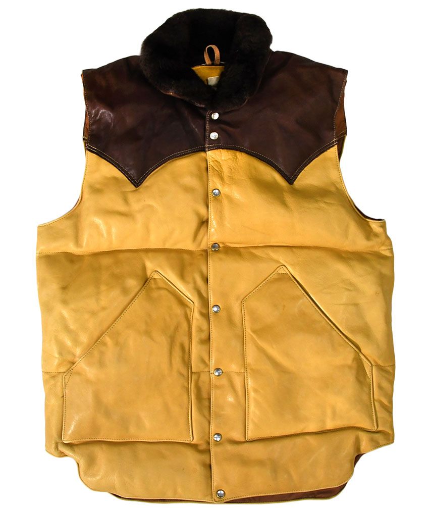 ロッキーマウンテンのダウンベストも70年代のもの。