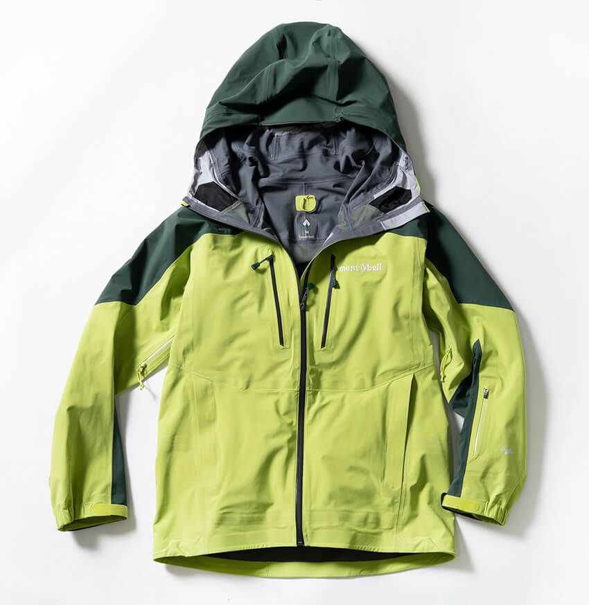 「パウダートラック パーカ Men’s」3万8000円／モンベル　06-6536-5740