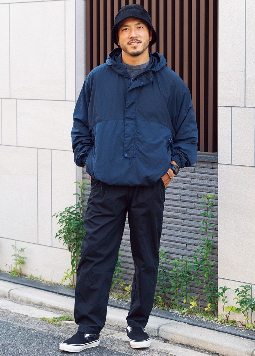 アノラック＝ピルグリムサーフ+サプライ　パンツ＝SPC