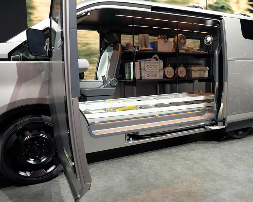 展示されていた標準ルーフ仕様は、働く車を想定したコンセプトカー。