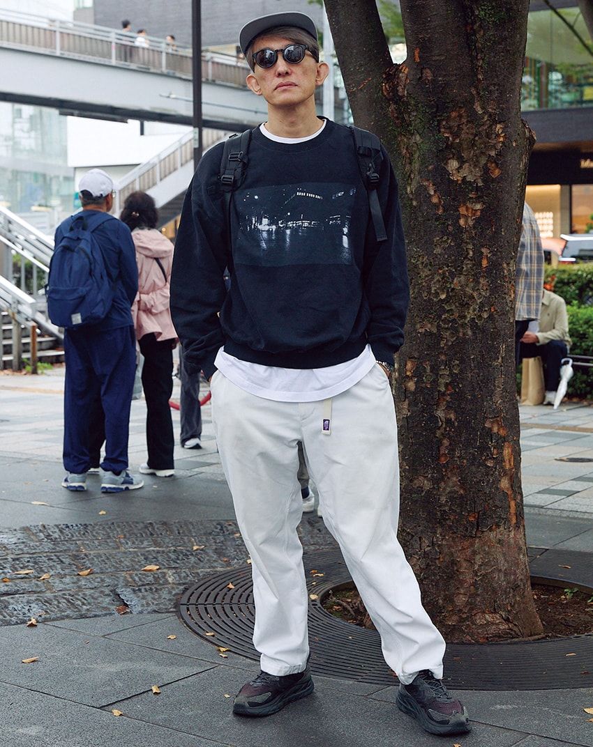 パンツ＝ザ・ノース・フェイス パープルレーベル　スウェット＝ヴァイナルアーカイブ　メガネ＝アイヴォル