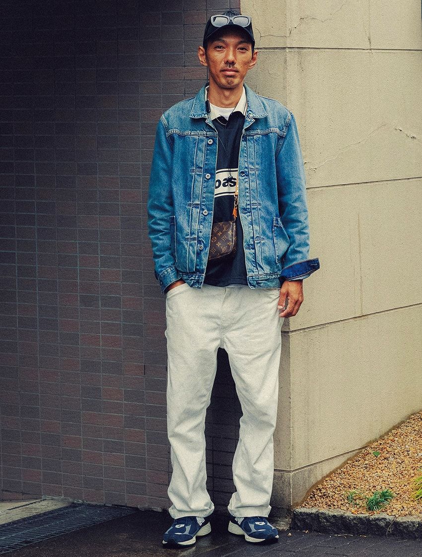 パンツ、デニムジャケット＝リーバイス