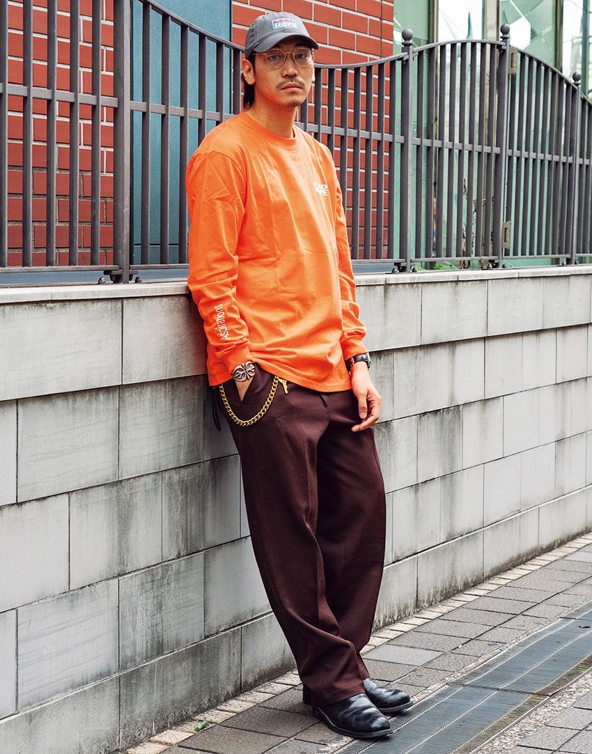 どんどんユルくなる“スラックス事情“。街角スナップから厳選、モダンで品のある13のコーデ - 12枚目の画像