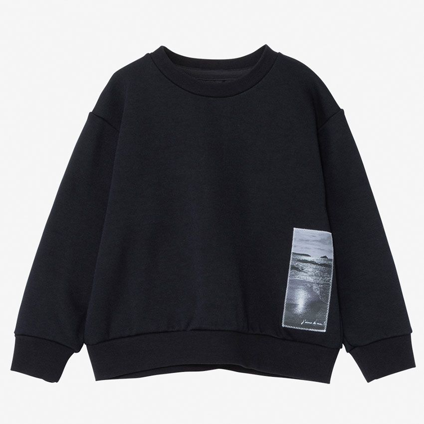 キッズサイズも展開。1万3200円／ヘリーハンセン 原宿店　03-6418-9669