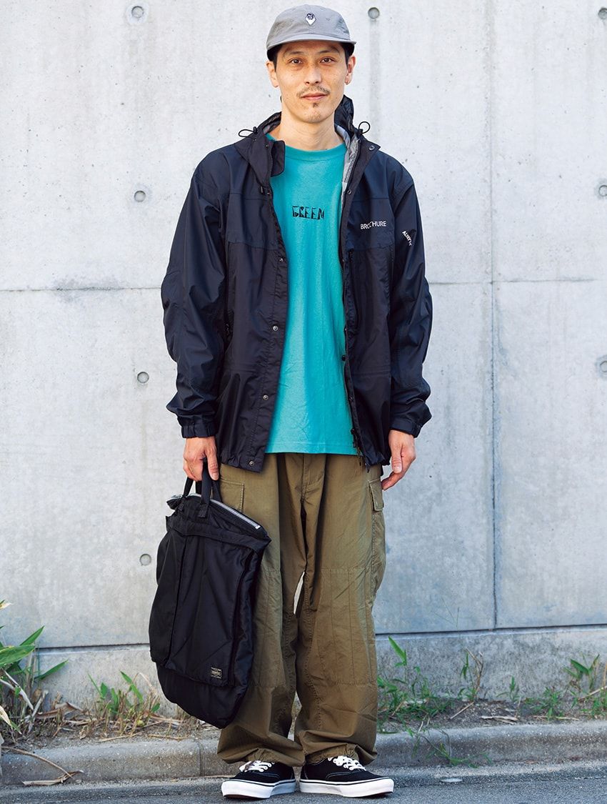 軍モノはジャケット派？ パンツ派？ “今の気分“が映えるミリタリーコーデを街角スナップで - 14枚目の画像