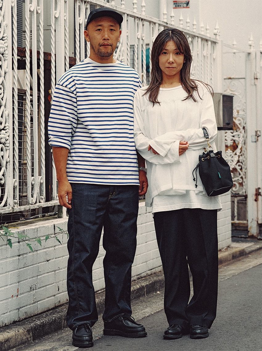 デニム＝リーバイス × ジュンヤ ワタナベ マン　カットソー＝セントジェームス　靴＝パラブーツ × ソフネット