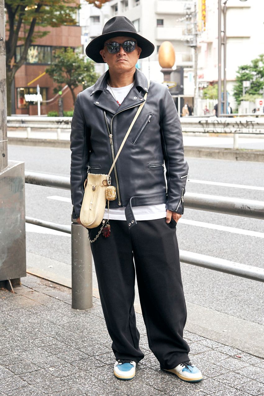 洒落者たちのリアル“革ジャン”スナップ5選！2025年の最新トレンドを街のリアルで探る - 1枚目の画像