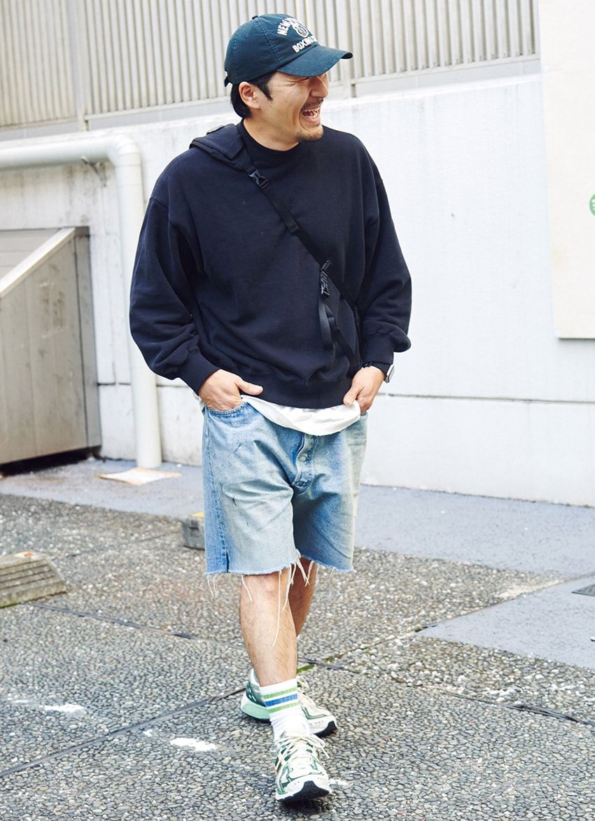 ストリート薫る“長袖×短パン”。季節の狭間にちょうどいい、好バランスをスナップで - 24枚目の画像