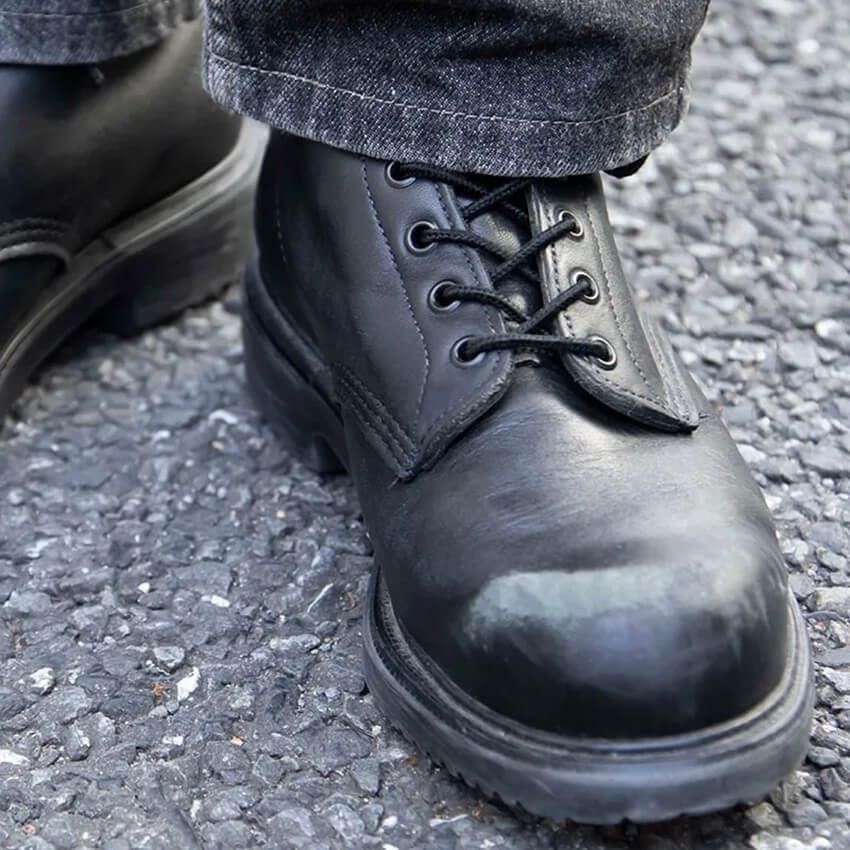 ブーツ人気再燃!? 最強タッグ「レッドウィング×リーバイス」が堂々1位に【今週の人気記事TOP5】 - 1枚目の画像