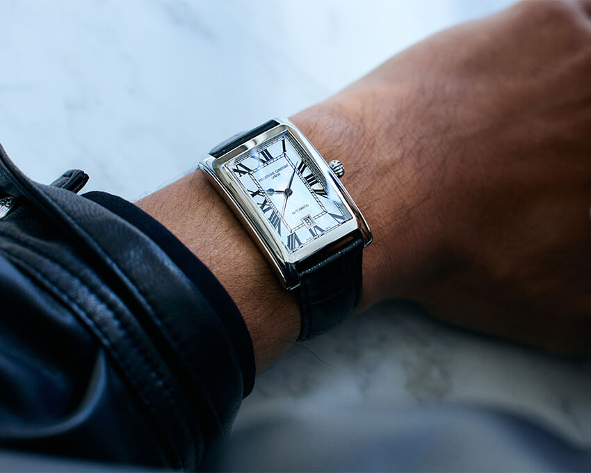 【日本国内300本限定】フレデリックコンスタント カレ　マザーオブパール文字盤 日本国内300本限定】フレデリックコンスタント カレ マザーオブパール