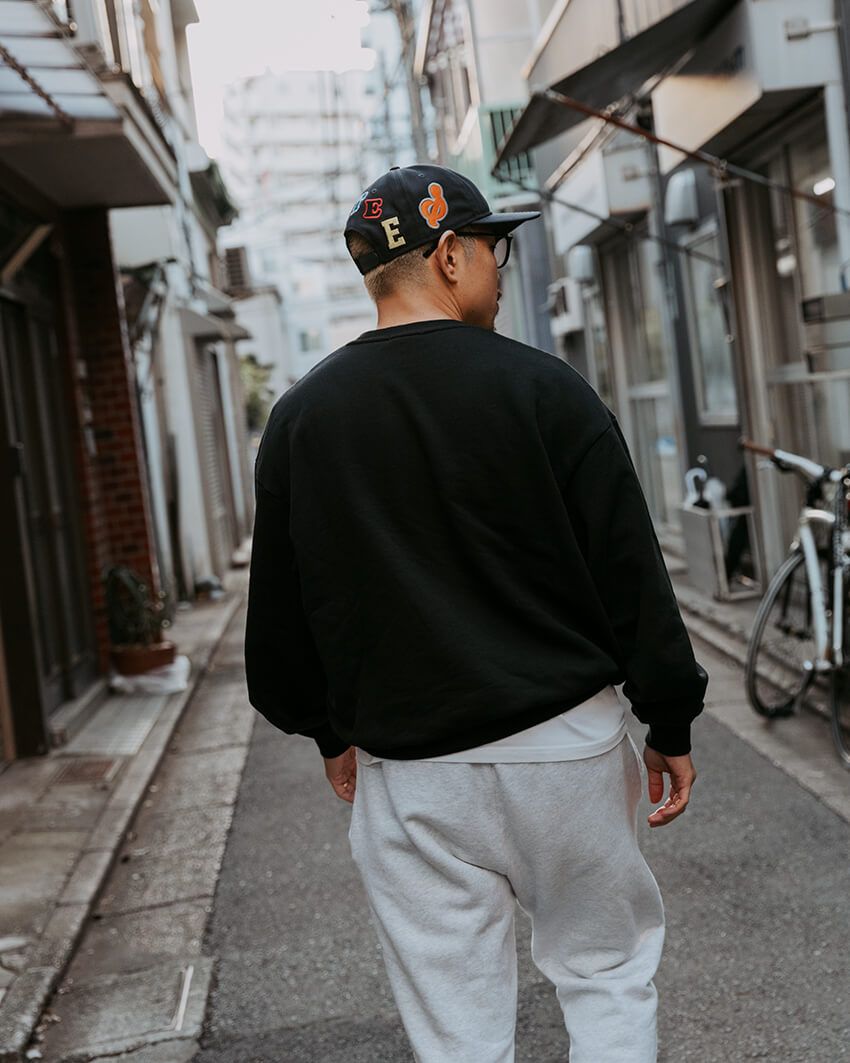 スウェット上下、ユニクロ、クロムハーツetc.井岡一翔のガチ私服を決戦直前にパパラッチ！ - 15枚目の画像