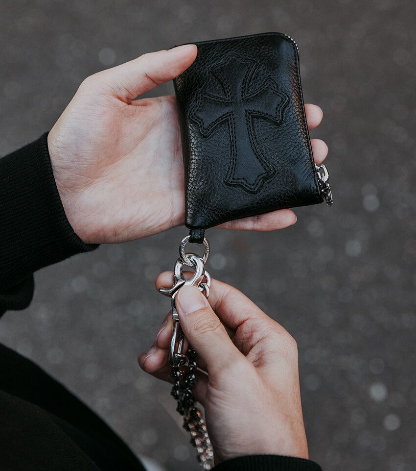 スウェット上下、ユニクロ、クロムハーツetc.井岡一翔のガチ私服を決戦直前にパパラッチ！ - 11枚目の画像