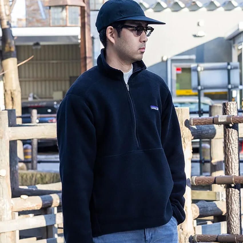 パタゴニアの“フリース”は黒＆ネイビーが人気！スナップで見る街