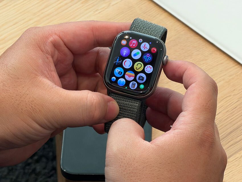 高血圧パターンの通知機能は、Apple Watch Series 9以降とApple Watch Ultra 2以降で利用可能。