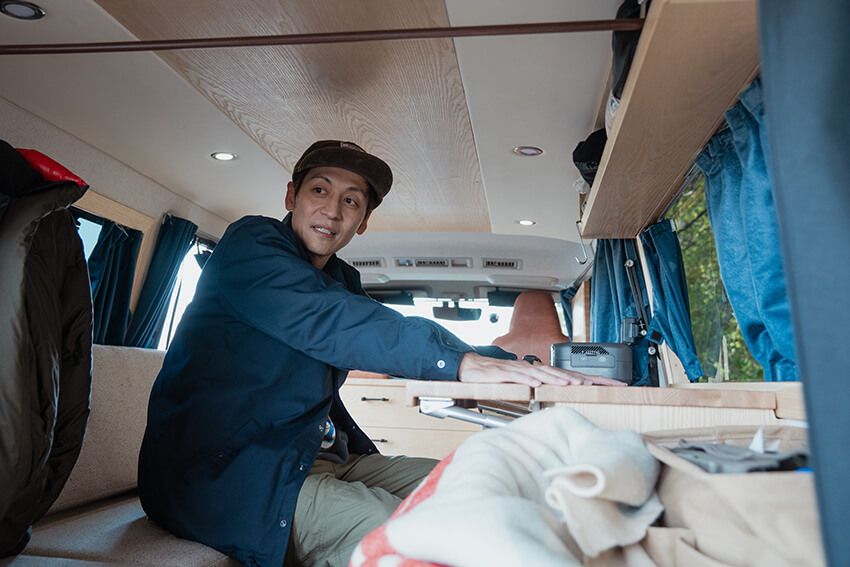 カスタム費700万円の「トヨタ ハイエース」でもまだ不満!?とろサーモン村田のこだわり詰まったカスタム車 - 19枚目の画像