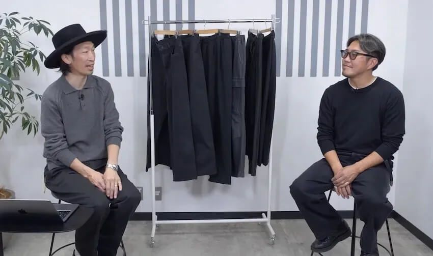 ［左］原 亮太●OCEANS統括編集長。’79年生まれ。落語好きな愛知県出身者。現在は息子とともにバスケに夢中！［右］菊池陽之介●’79年生まれ。スタイリスト熊谷隆志氏に師事し、2004年に独立。息子とキャンプへ行くことが今の生き甲斐。