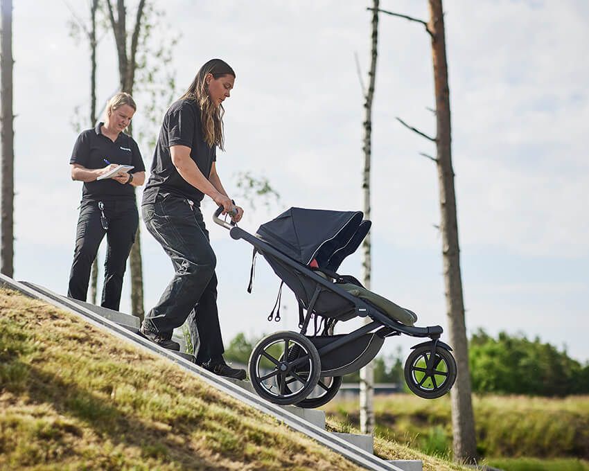 ラボ内だけでなく、もちろんフィールドテストも厳格に行われる。