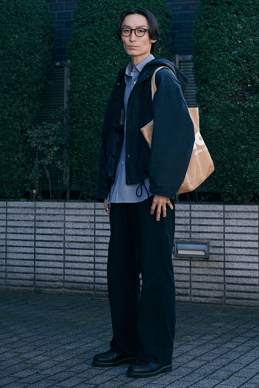 「シャツをアウターの下に着る」。超簡単なのに超有効なレイヤード法、そのメリットをスナップで解説 - 10枚目の画像