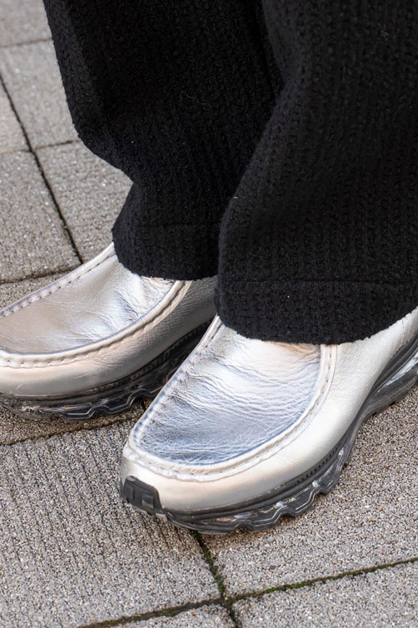 “ブラック一強”の時代だからこそ、逆に。街で目を引いた“色男”たちを厳選して紹介 - 5枚目の画像