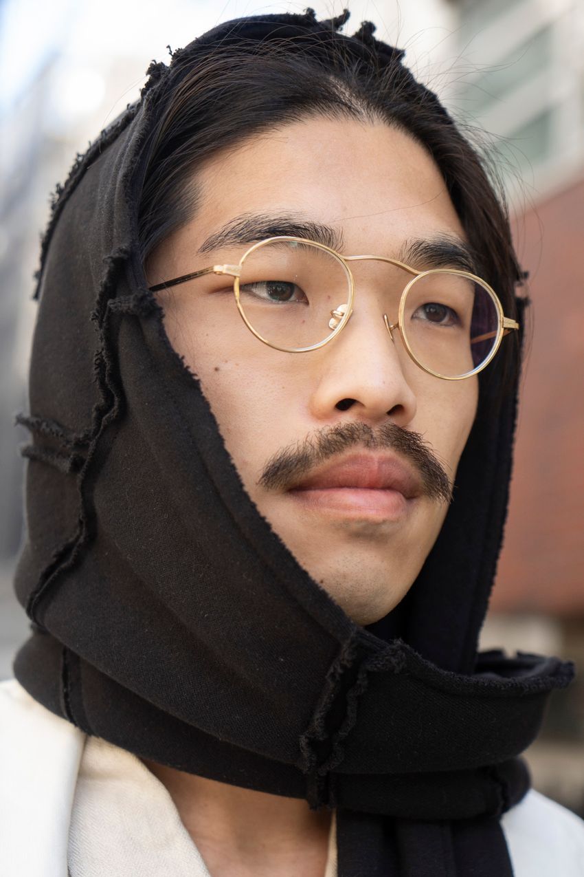 40〜50代はマフラーをどう巻く？ 何を巻く？ 真冬に役立つ正解例を5名のスナップで！ - 9枚目の画像