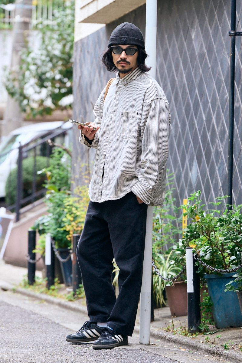 シャツ＝カーハート