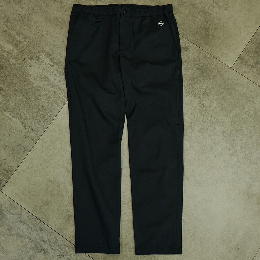 今季も“ワイド”が正解！8人のスタイリストが選んだ「太パンツ」、素材とディテールに個性あり！ - 11枚目の画像