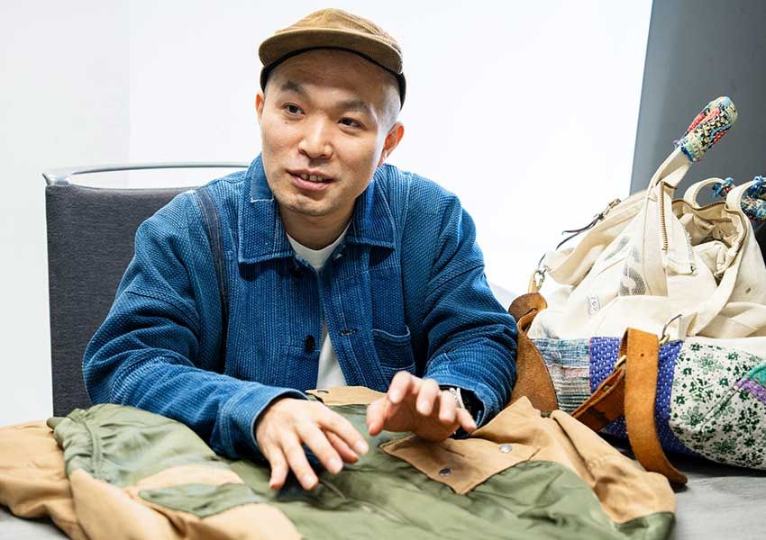 KOC王者ラブレターズ塚本の一軍コーデ！ムロツヨシにもらった服を“剣道着”でリメイク!? - 6枚目の画像