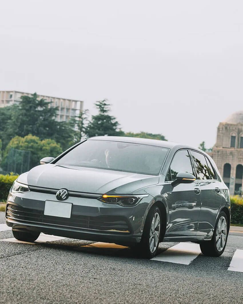 YOU、小野伸二、イモトアヤコetc. 著名人の愛車を一斉パパラッチ！「俺のクルマと、アイツのクルマ」傑作選！ - 3枚目の画像