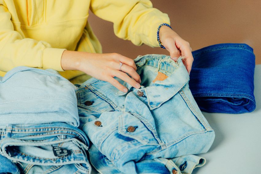 「マイベストジーニストはジョン・レノンです」年300日以上デニム派の荒谷翔大、愛用私物を大公開！ - 3枚目の画像