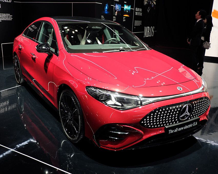 メルセデス・ベンツCLA。