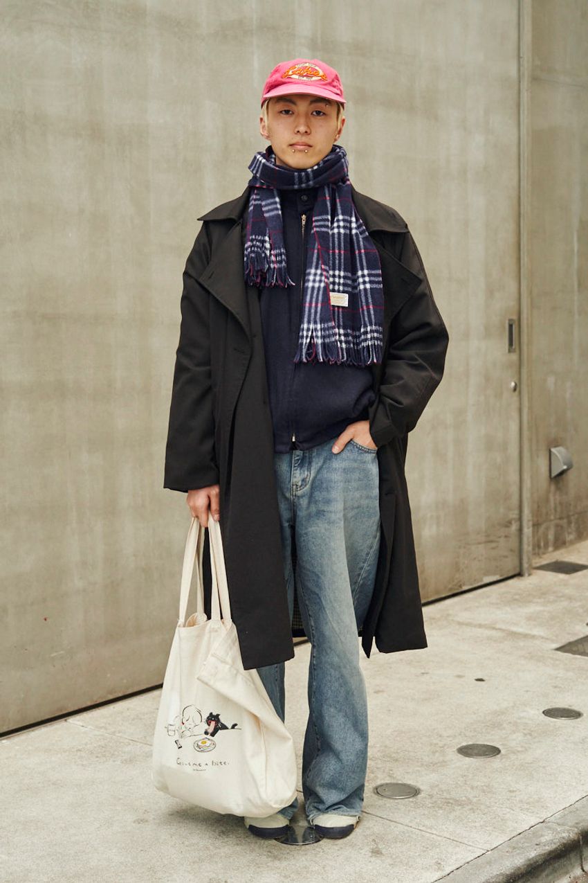 色合わせ、小物選び、シルエットetc.“ロングコート”の達人テクニック集を5人のスナップで - 8枚目の画像