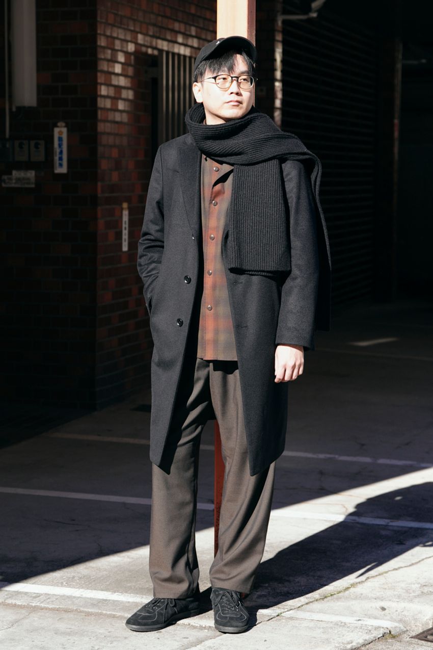 色合わせ、小物選び、シルエットetc.“ロングコート”の達人テクニック集を5人のスナップで - 4枚目の画像