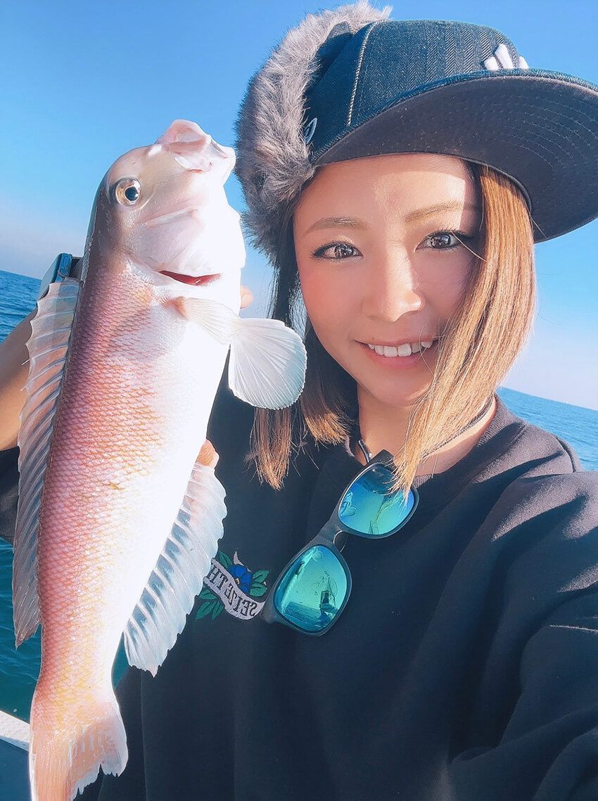 釣り女子フッチーが魅せられた“白い宝石”の正体。大人がハマる高級魚シロアマダイ釣りの魅力 - 1枚目の画像