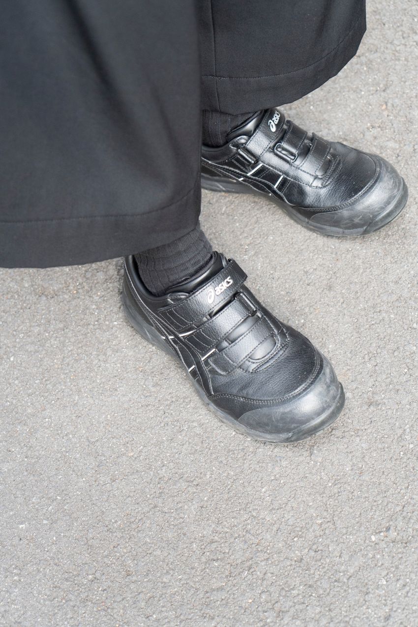 “オールブラックコーデ”は真冬こそ本領を発揮する！多彩に黒を遊んだ5人をピックアップ - 7枚目の画像