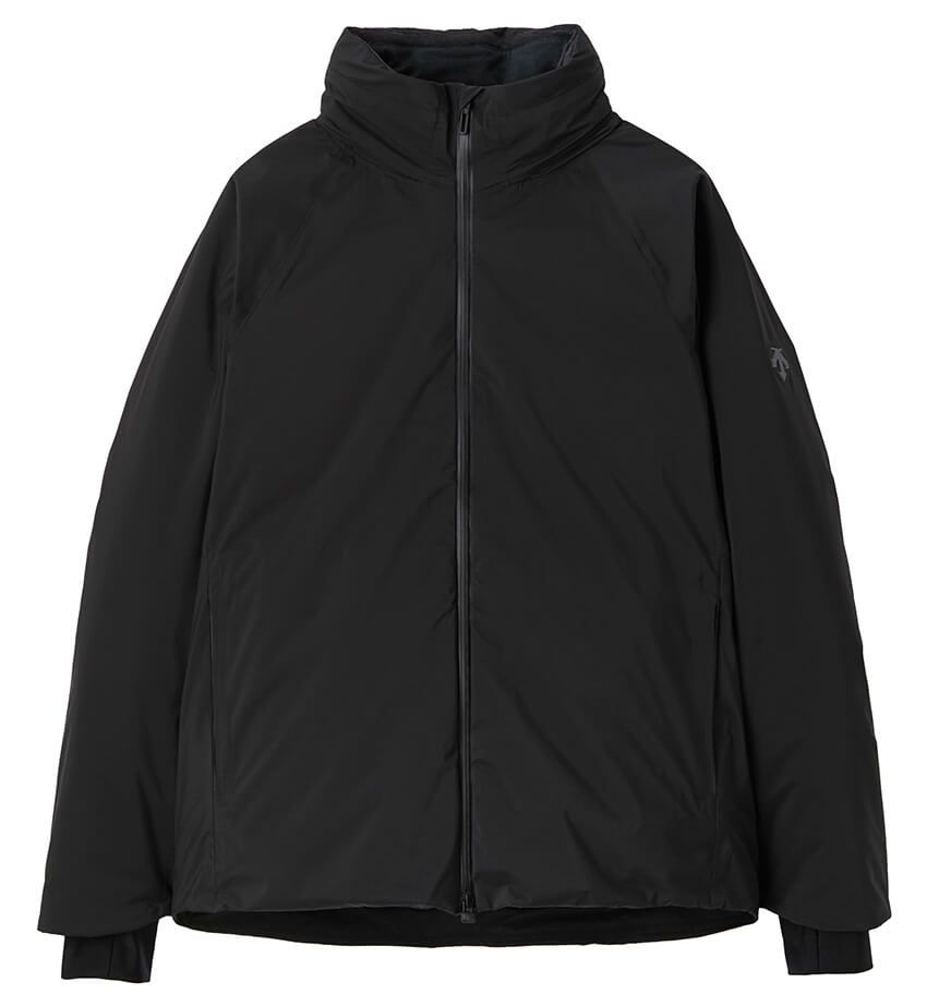 ダウンジャケット「キャリー」15万4000円／デサント オルテライン（デサント お客様相談室　0120-46-0310）