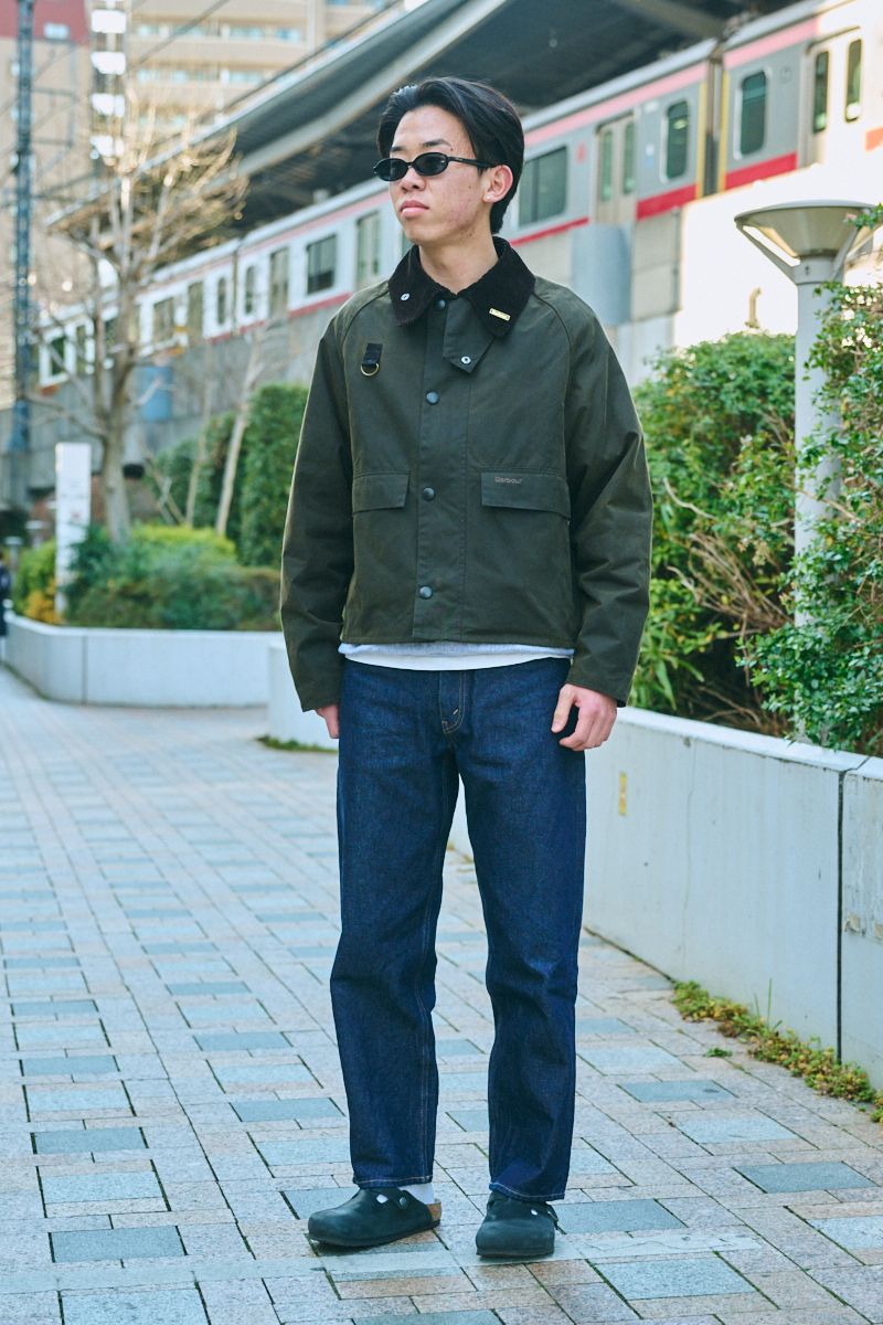 ジャケット＝バブアー