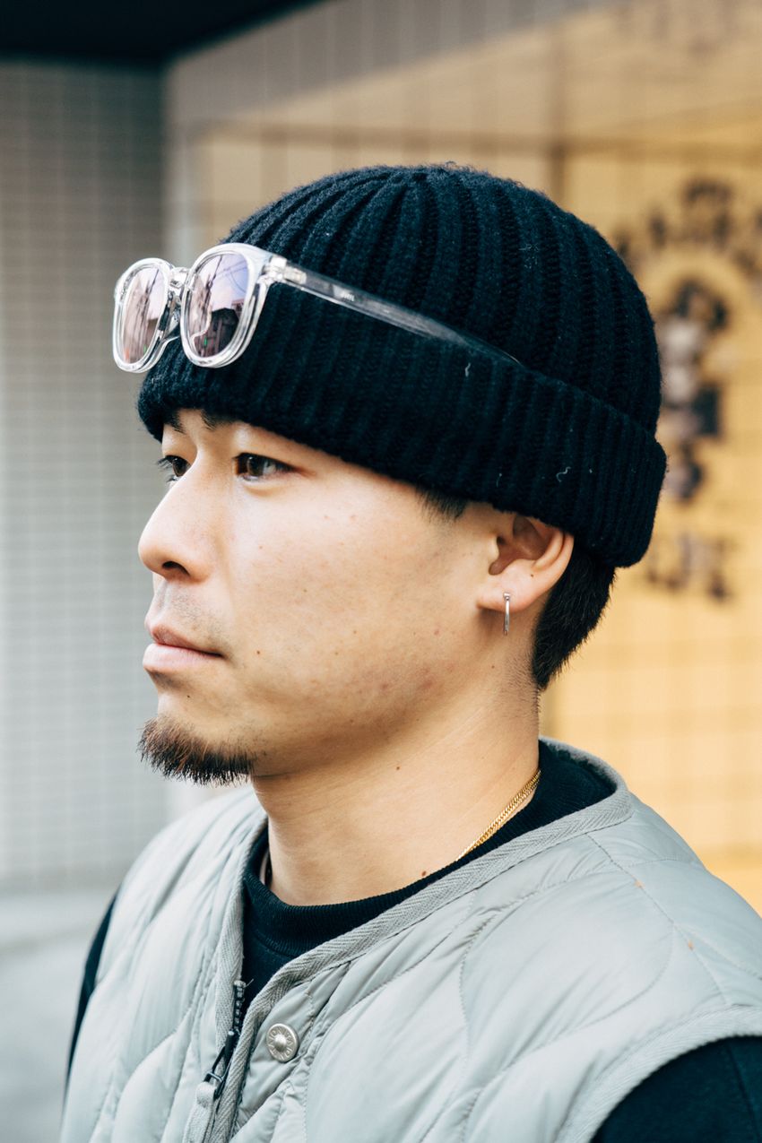 街で高支持の“インナーダウン”はタイオン、モンベルetc.重ね着上手5名のコーデ術をスナップ！ - 5枚目の画像