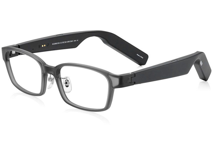 カラーは2色展開。こちらは「OC2001E-5A」のグレー。1万6500円／OWNDAYSお客様窓口