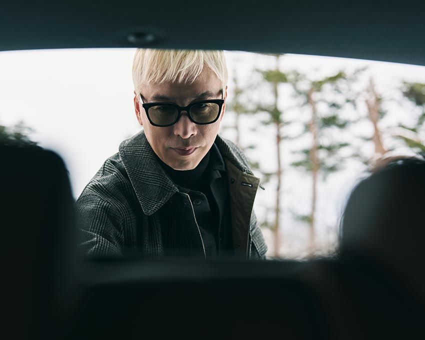 先代（F60 - MINI Crossover）からのサイズアップが図られ、それに合わせて荷室も拡張。後席可倒時には最大1530ℓのスペースが確保できるため、ショートスキーやゴルフバッグの収納も余裕。実用面でも賞賛を集めている。